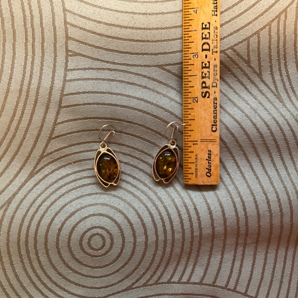 Vintage Amber Earrings - Picture 2 of 4